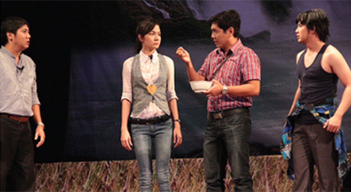 Đức Thịnh dụ kẻ thù đến ngôi nhà ma