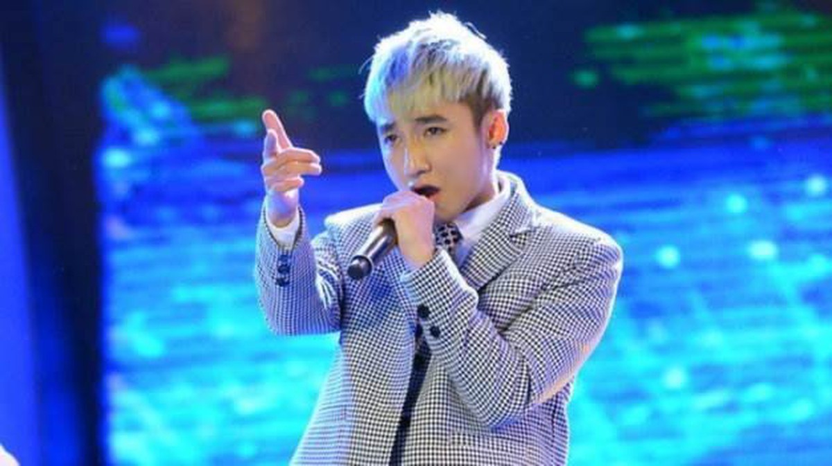 Gửi Sơn Tùng M-TP: "Hãy từ bỏ viết nhạc dựa nước ngoài"