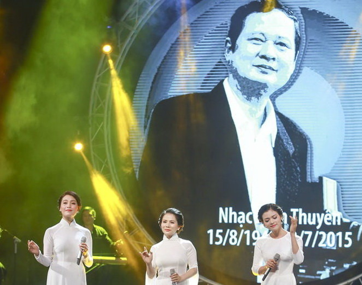 Xem clip tưởng nhớ ba nhạc sĩ trong Bài hát yêu thích