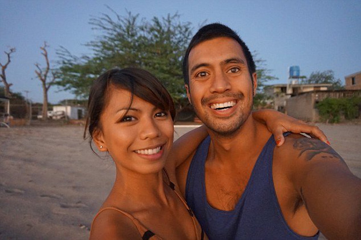 ​Cặp đôi đi trăng mật vòng quanh thế giới trong 500 ngày