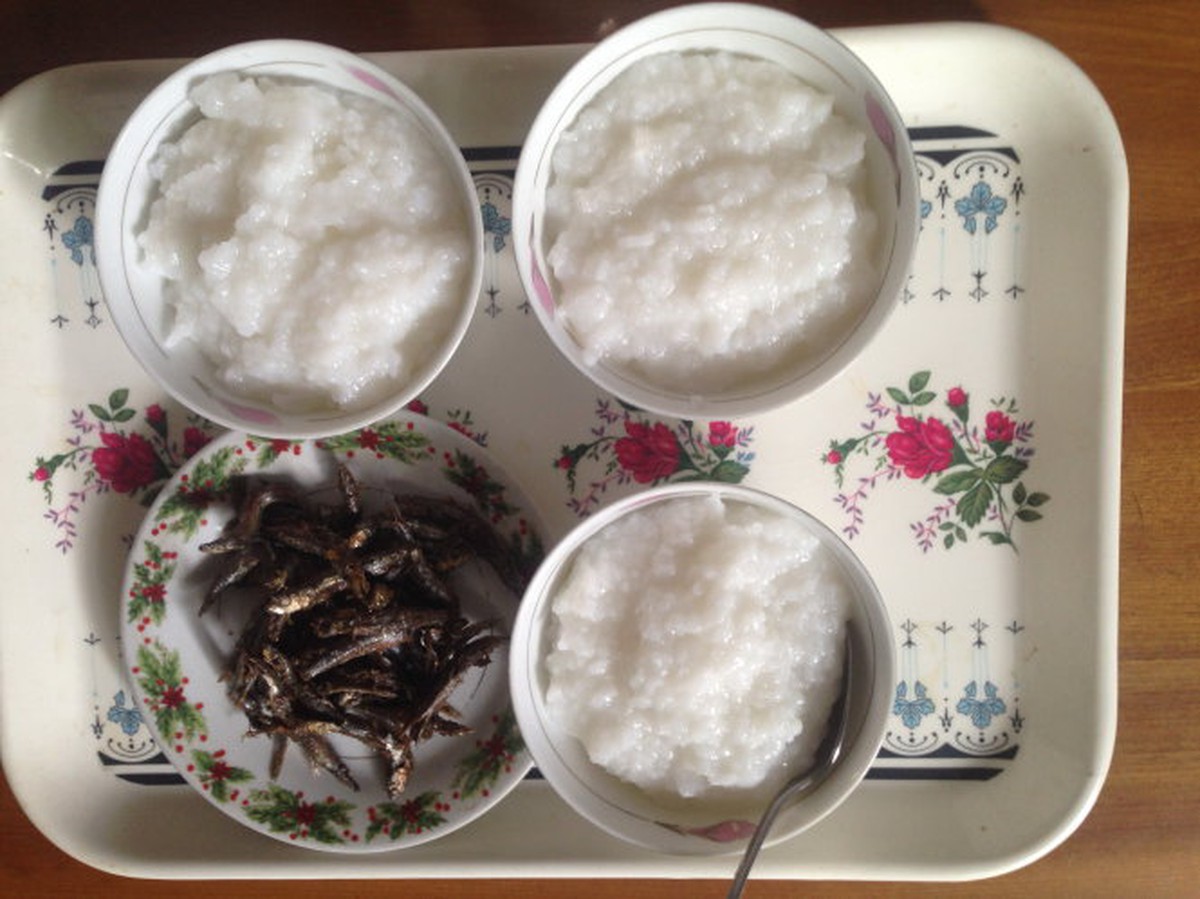 Cá cơm kho, đừng quên cháo trắng