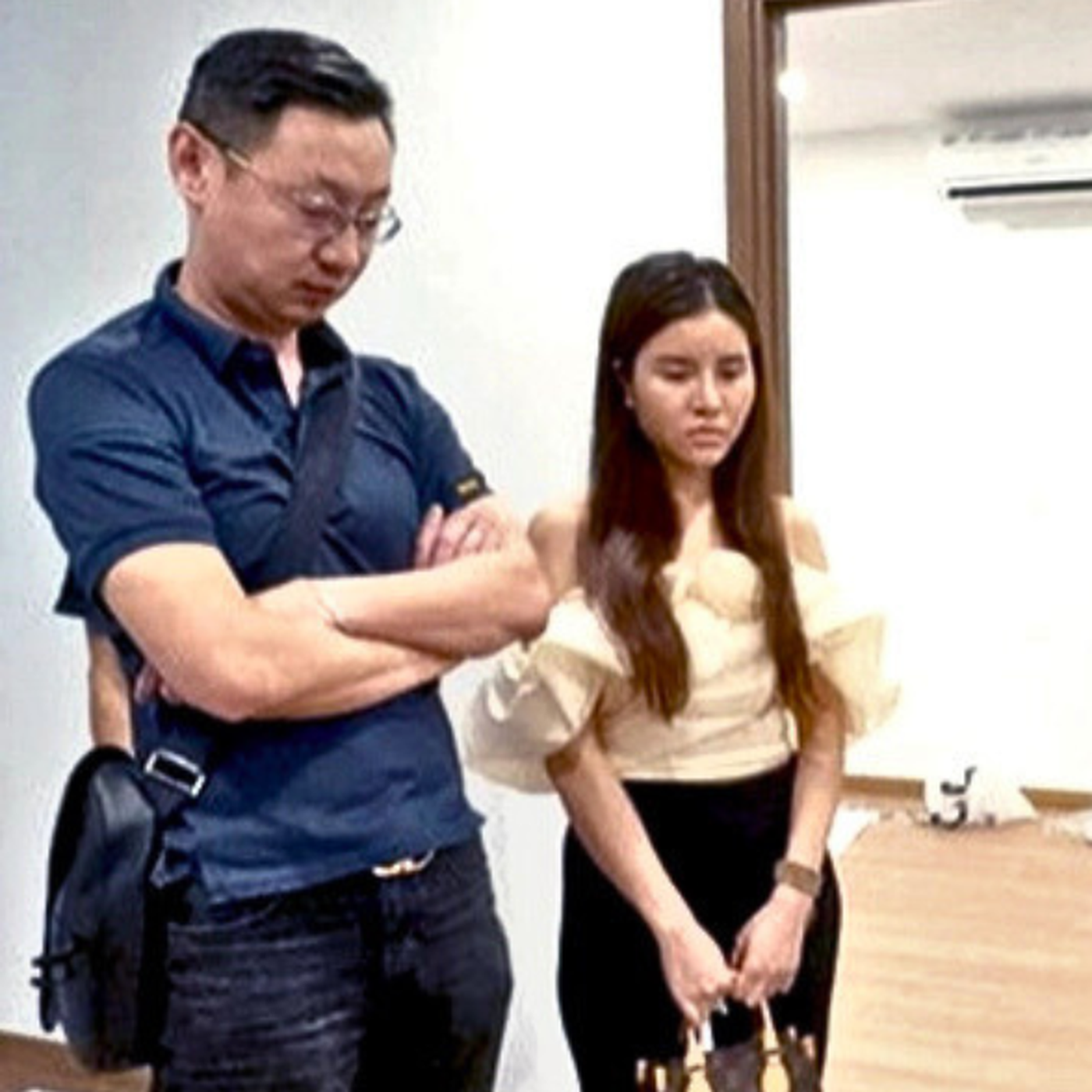 Đường dây mại dâm do cựu tiếp viên hàng không và người tình cầm đầu hoạt động ra sao?