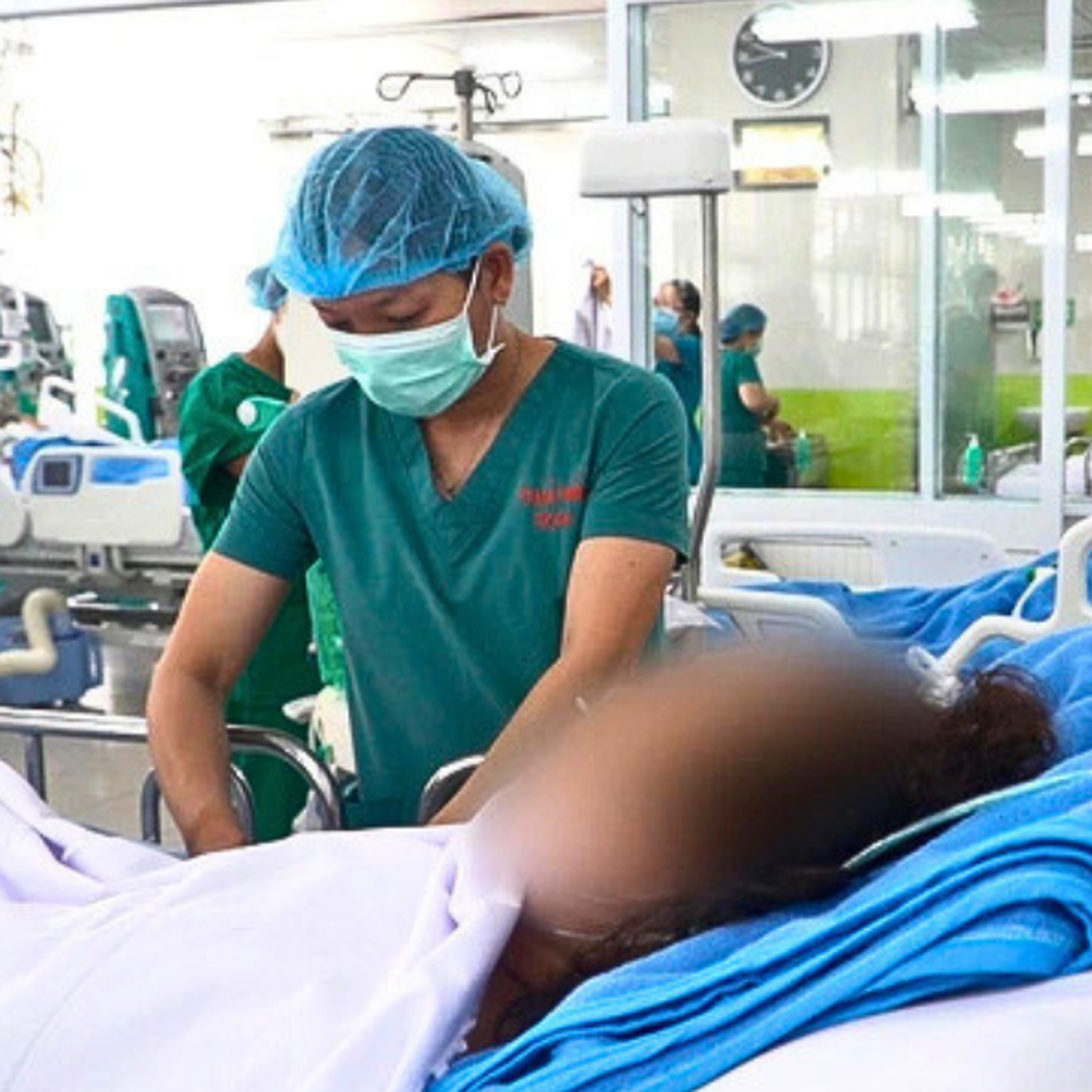 Biến chứng sau phẫu thuật thẩm mỹ: Nguyên nhân và khuyến cáo từ bác sĩ