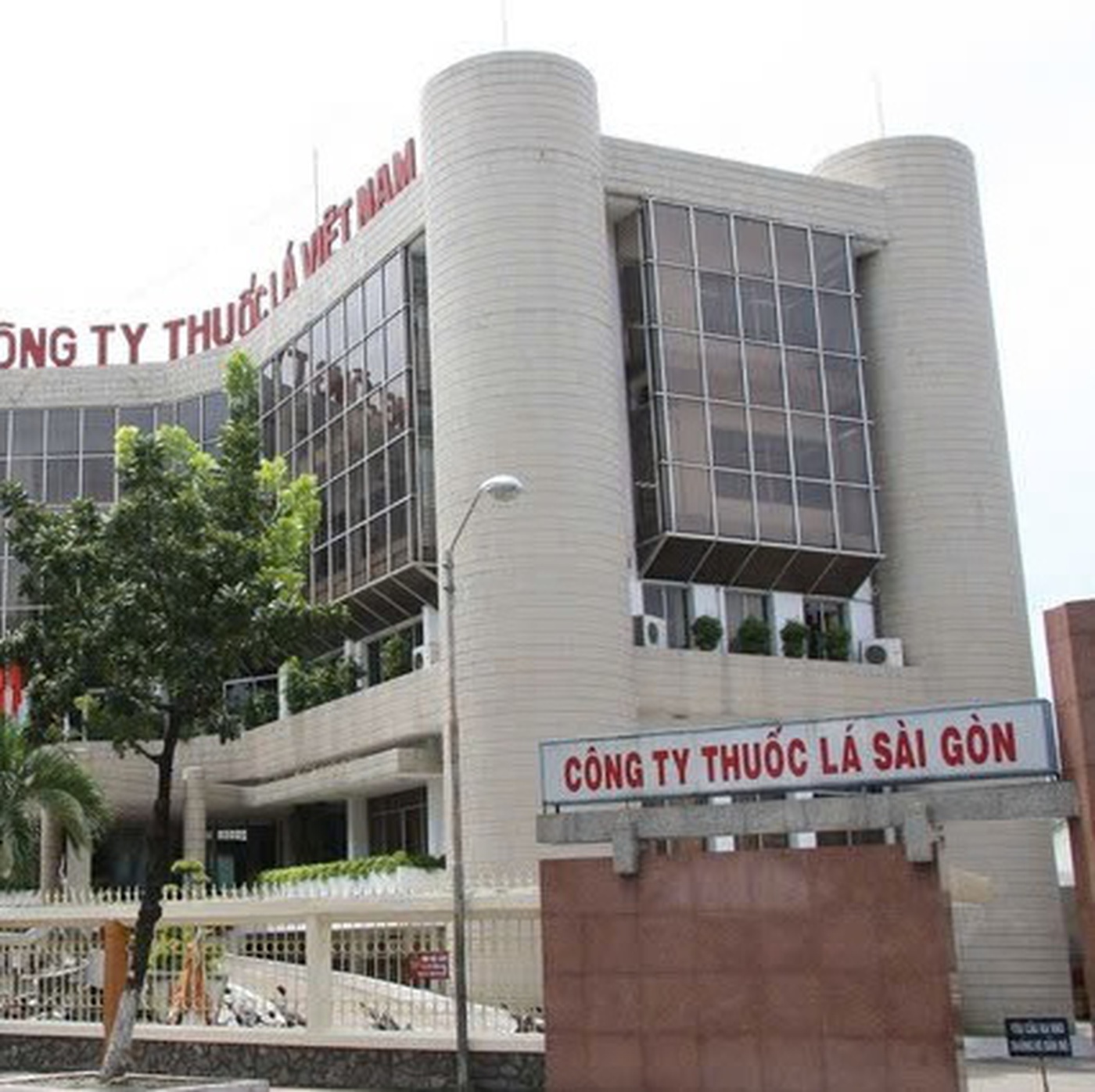 Thuốc lá sắp bị áp thuế tuyệt đối, Vinataba vẫn báo lãi hơn 1.500 tỉ đồng