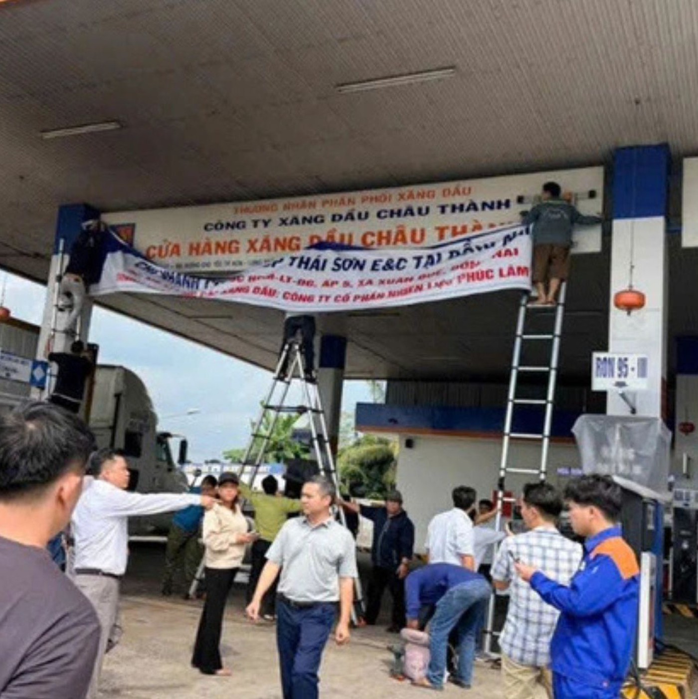 Đồng Nai đề nghị TP.HCM, Lâm Đồng hỗ trợ nguồn xăng dầu cho cao tốc TP.HCM - Long Thành - Dầu Giây