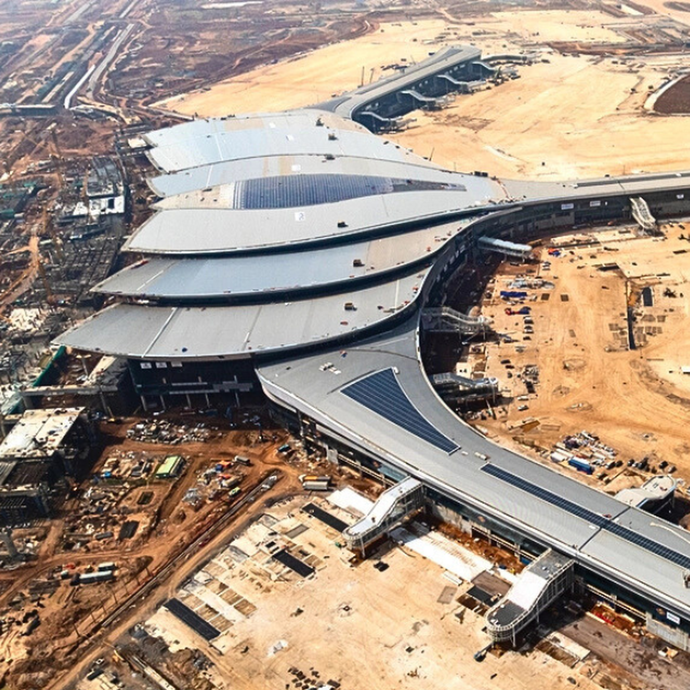 Cử tri hỏi về giai đoạn 2 sân bay Long Thành, Bộ Xây dựng cung cấp nhiều thông tin đáng chú ý?