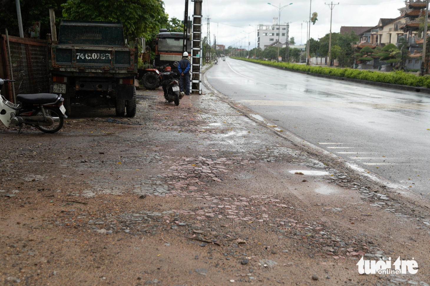 Cục Đường bộ Việt Nam nhiều lần đề nghị tỉnh Quảng Trị tiếp nhận, nhưng tỉnh từ chối vì "không phù hợp với các quy định cũng như điều kiện thực tế tại địa phương" - Ảnh: HOÀNG TÁO