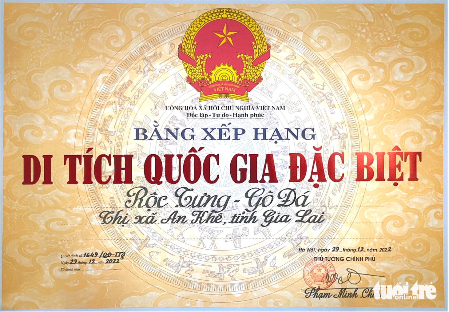 Bằng xếp hạng di tích quốc gia đặc biệt Rộc Tưng - Gò Đá - Ảnh: UBND tỉnh Gia Lai
