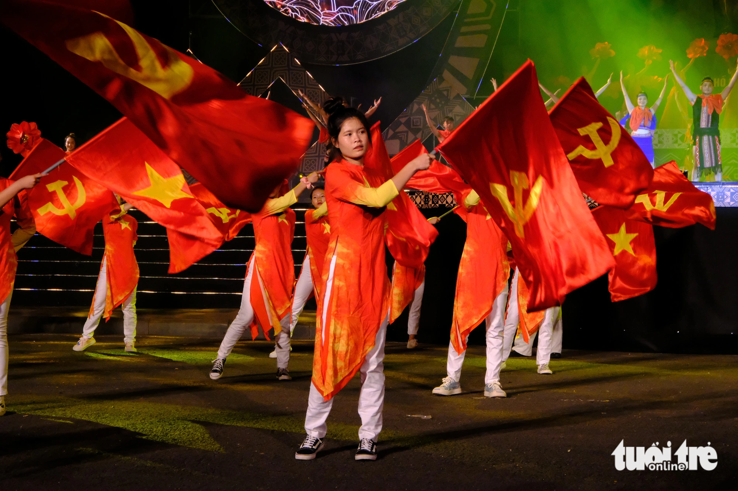 Chương trình nhằm tạo sự giao lưu văn hóa, đoàn kết, hiểu biết lẫn nhau giữa các dân tộc - Ảnh: ĐÌNH CƯƠNG