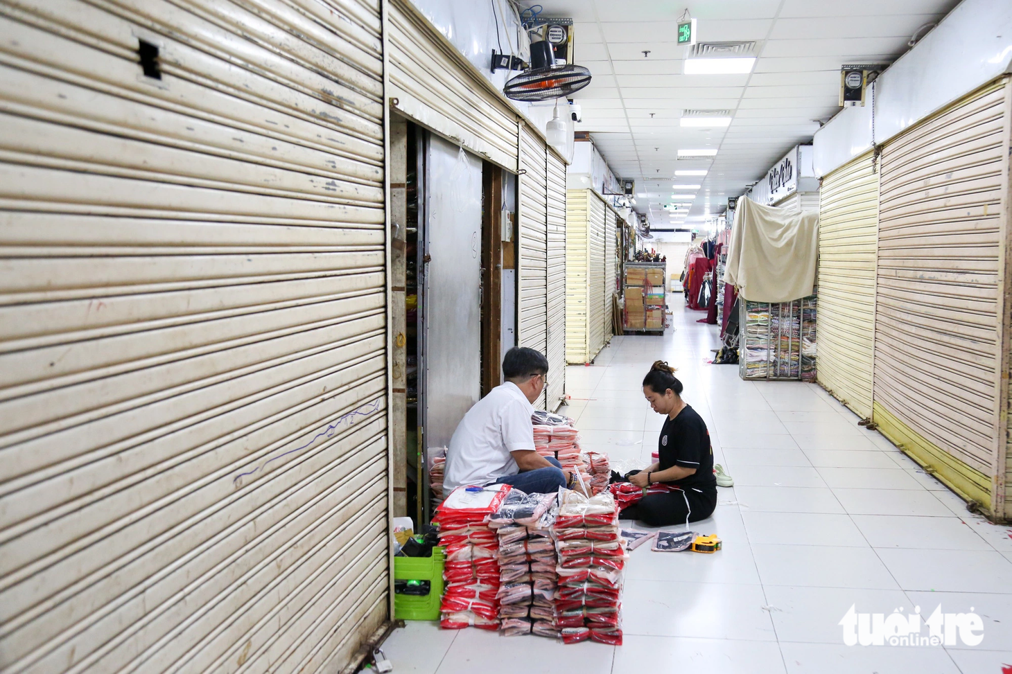 Hàng loạt tiểu thương ở chợ An Đông (quận 5, TP.HCM) đóng cửa, bỏ sạp