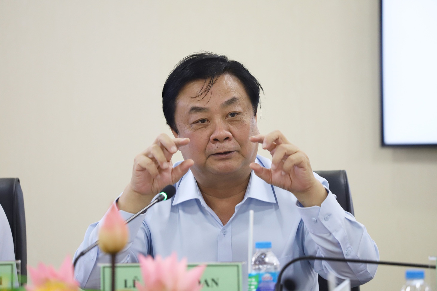 Bộ trưởng Lê Minh Hoan - Ảnh: CHÍ QUỐC