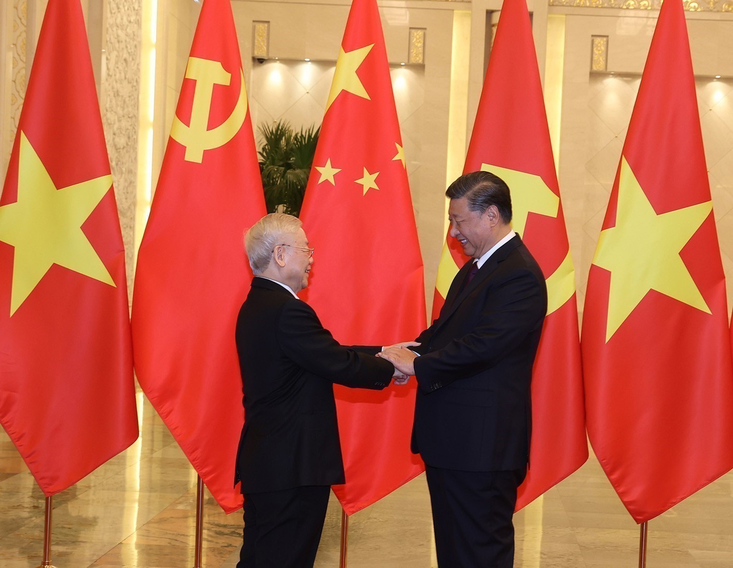 Tổng bí thư, Chủ tịch Trung Quốc Tập Cận Bình đón Tổng bí thư Nguyễn Phú Trọng tại Bắc Kinh năm 2022 - Ảnh: TTXVN