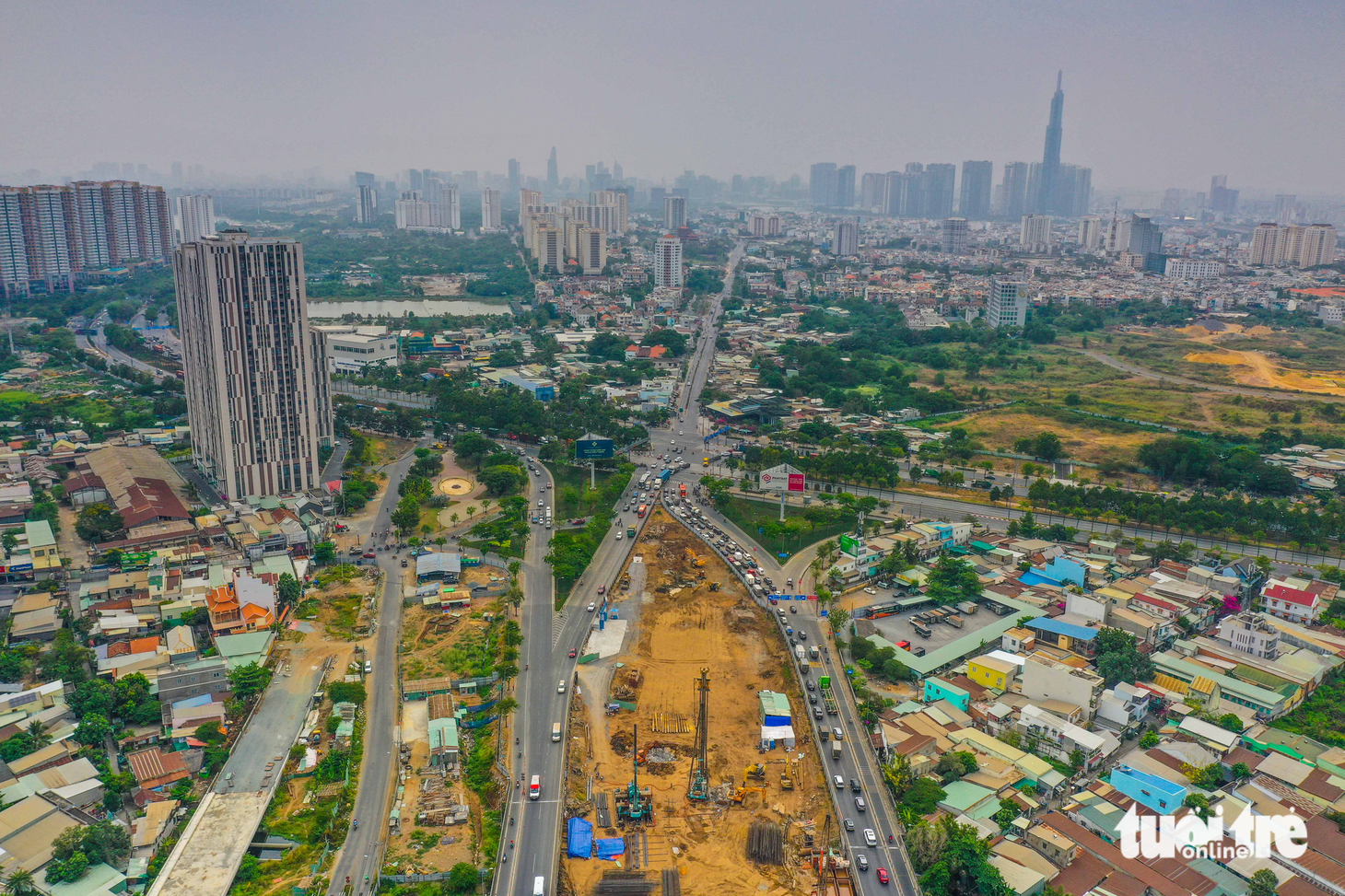 TP.HCM: hàng loạt công trình tỉ đô hoàn thành, khởi công - Ảnh 3.