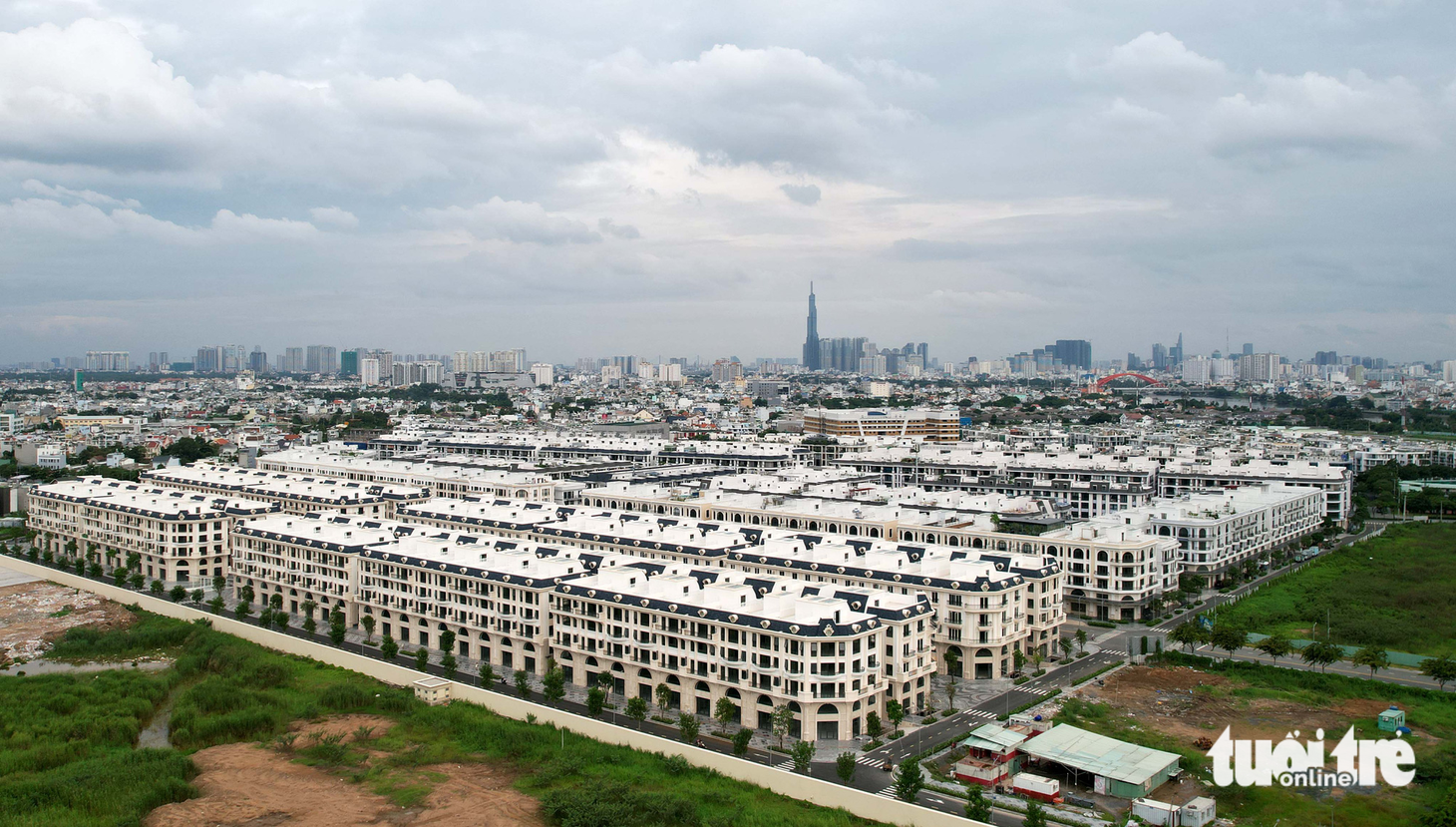 Thấy gì từ những khu biệt thự hàng chục triệu USD? - Ảnh 10.