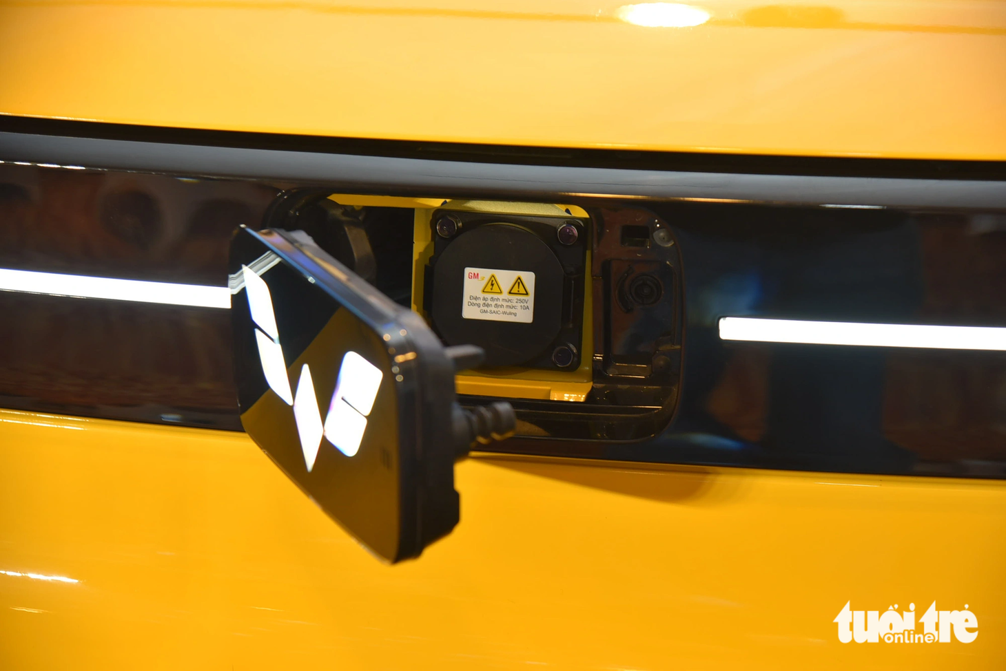 Chi tiết Wuling HongGuang MiniEV giá từ 239 triệu đồng: Nhiều chi tiết lạ với người Việt - Ảnh 4.