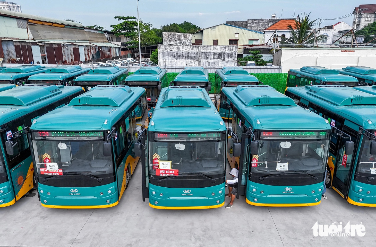 Đoàn xe buýt điện ‘cập bến’ TP.HCM, sẵn sàng chạy cùng metro số 1 - Ảnh 6.