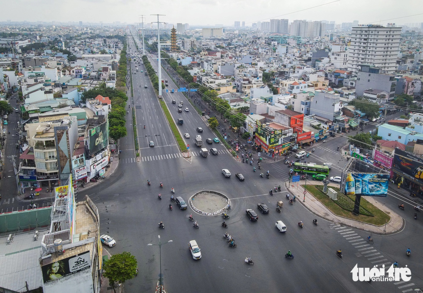 Việc tháo dỡ vòng xoay và điều chỉnh giao thông tại giao lộ này được kỳ vọng sẽ thay đổi tình trạng