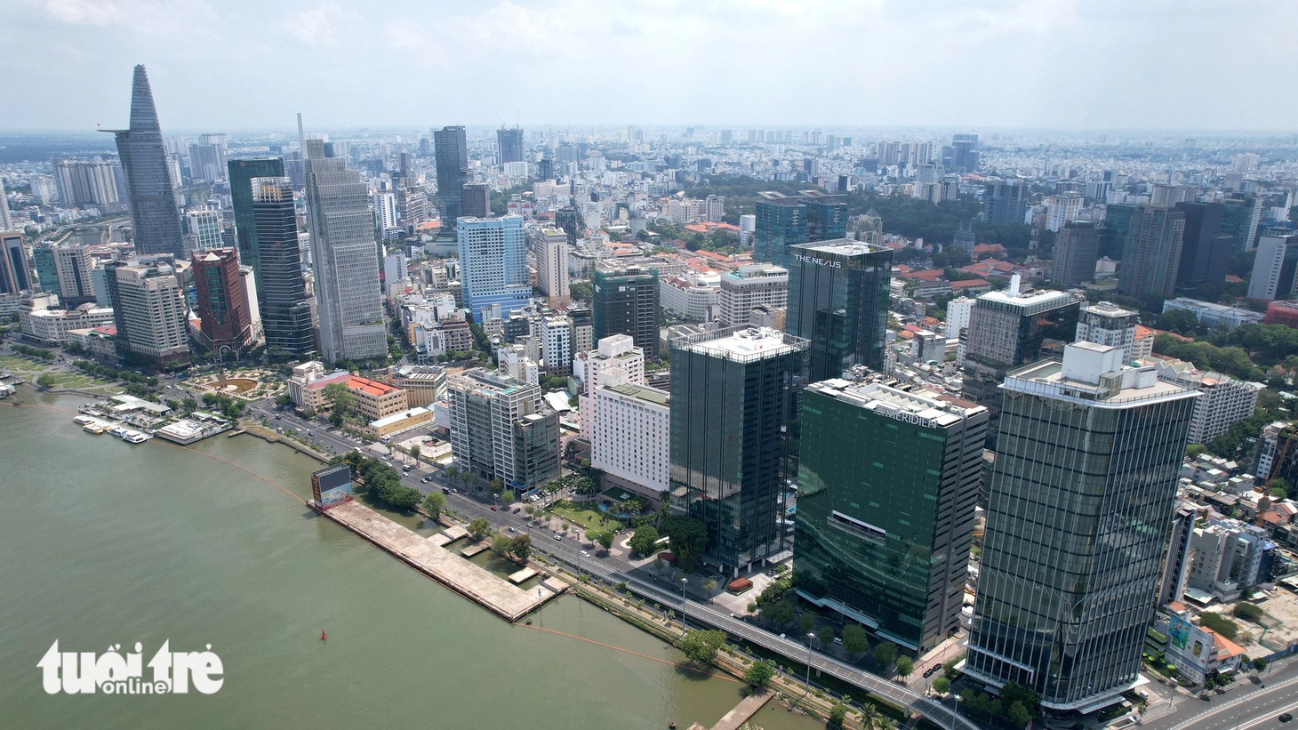 Có khoảng 52% văn phòng hạng A tại Việt Nam đạt chứng chỉ xanh, trong đó TP.HCM có 17 dự án - Ảnh: NGỌC HIỂN