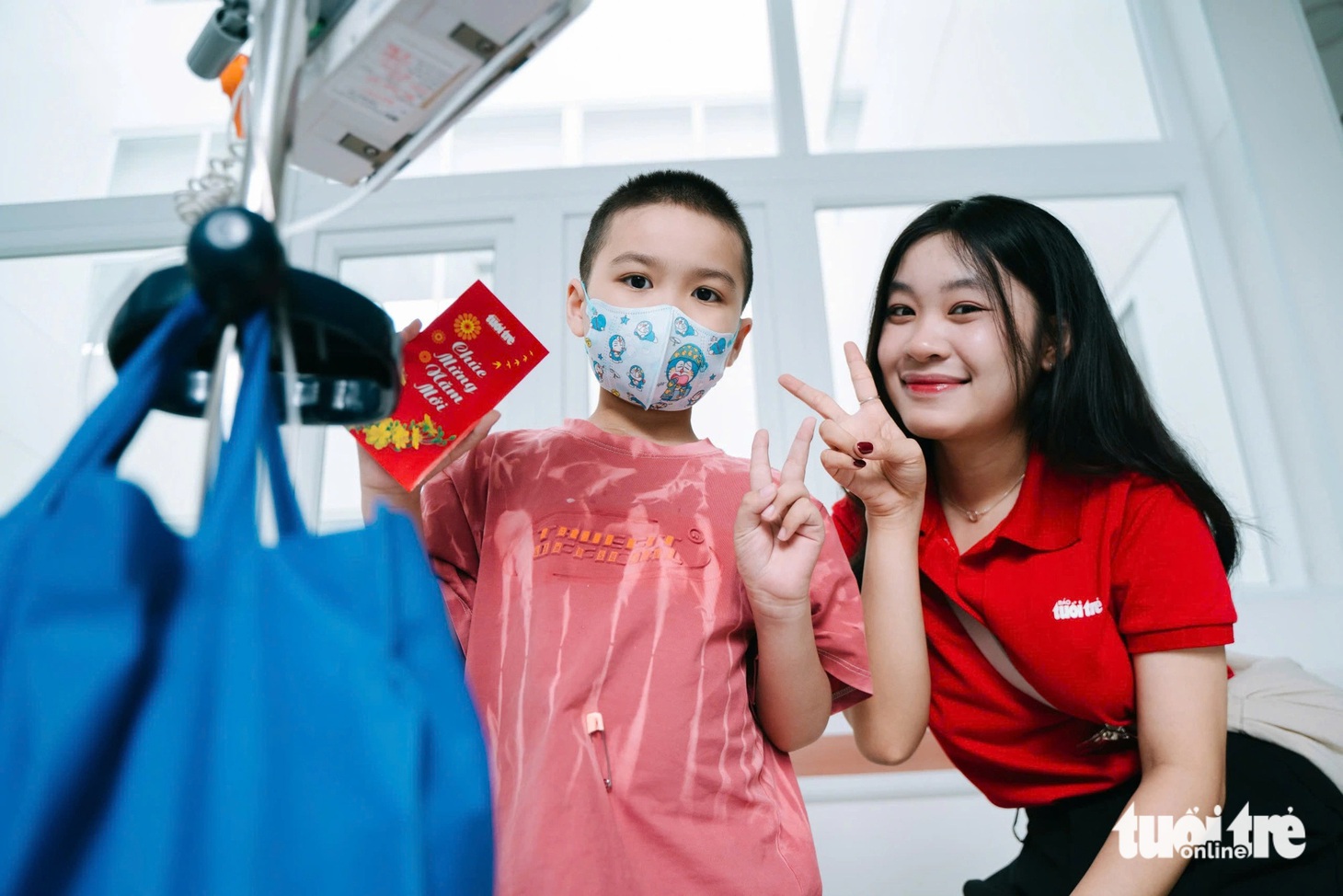 Tết sẻ chia đến với bệnh nhi ung thư tại TP.HCM - Ảnh 7.