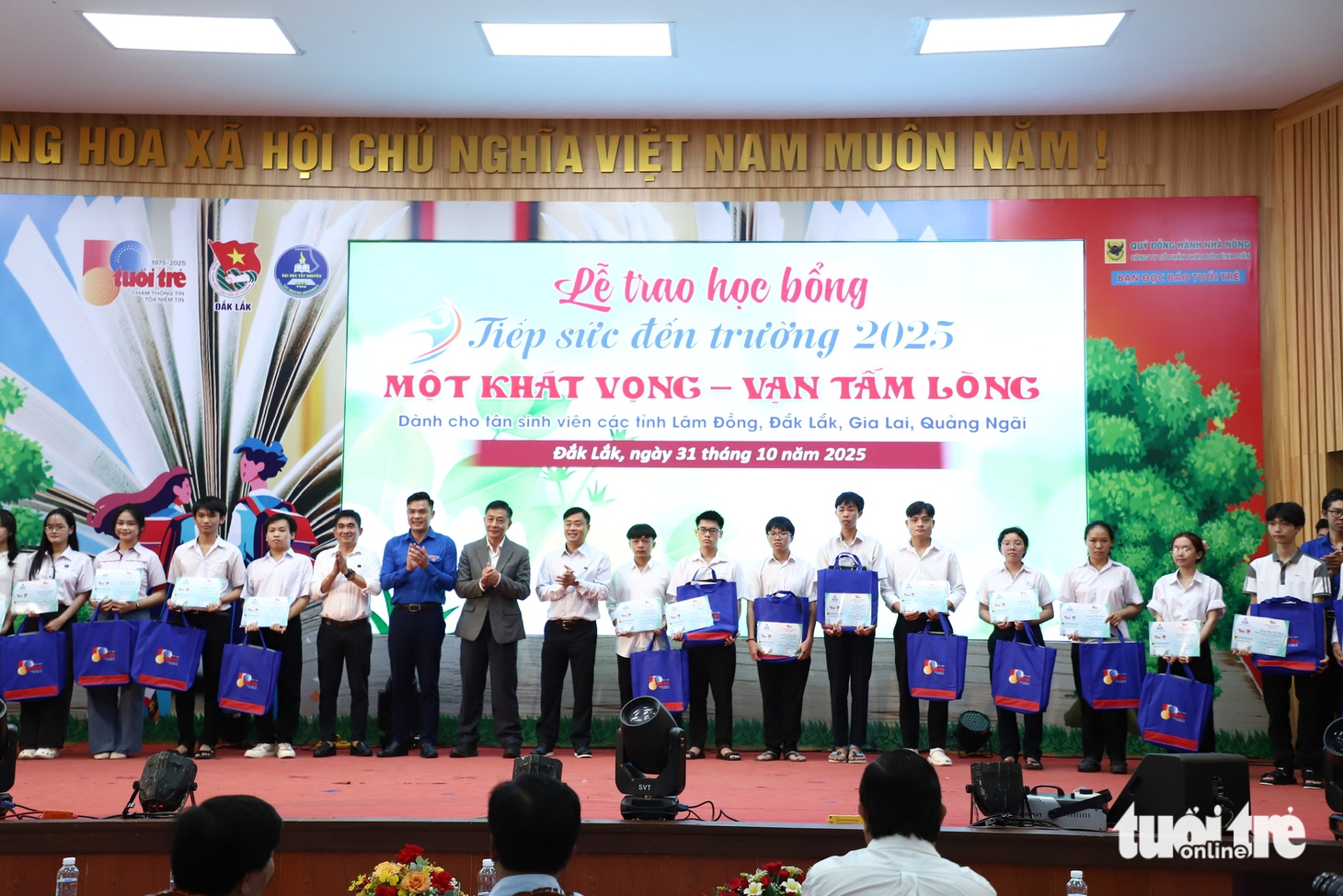 Tiếp sức đến trường - Ảnh 23.
