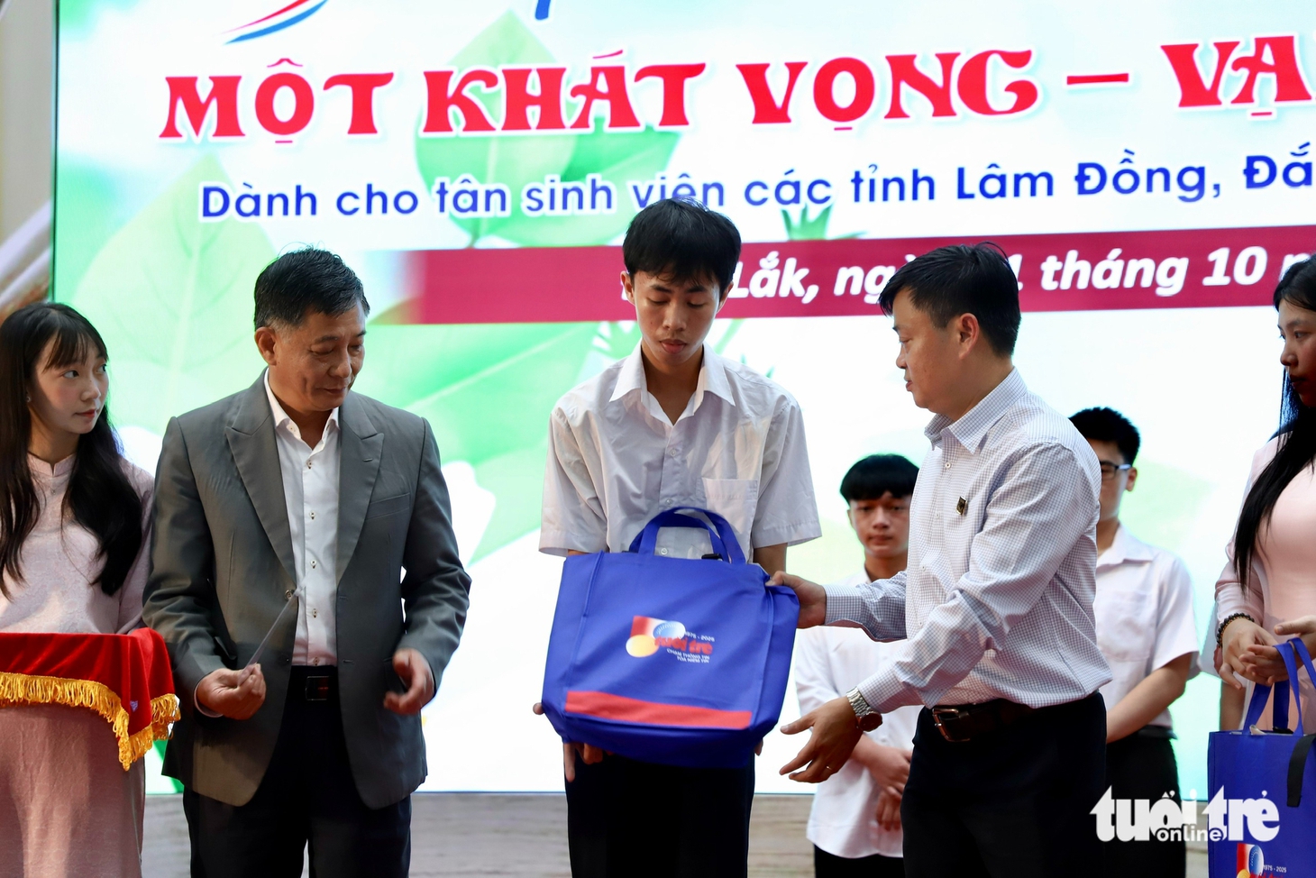 Tiếp sức đến trường - Ảnh 24.