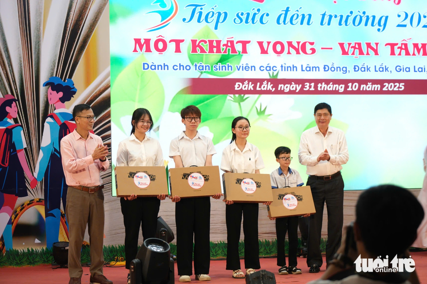 Tiếp sức đến trường - Ảnh 17.