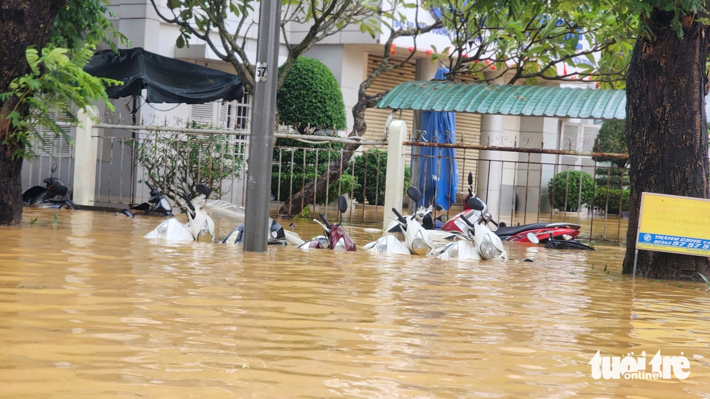 mưa lũ - Ảnh 6.