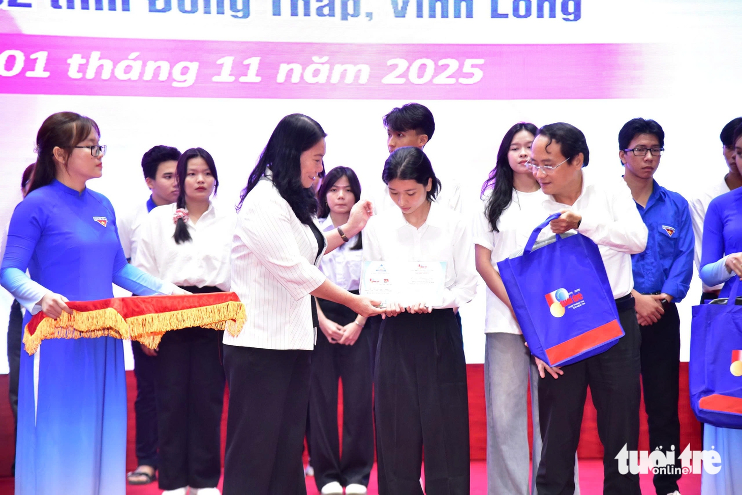 tiếp sức đến trường - Ảnh 22.