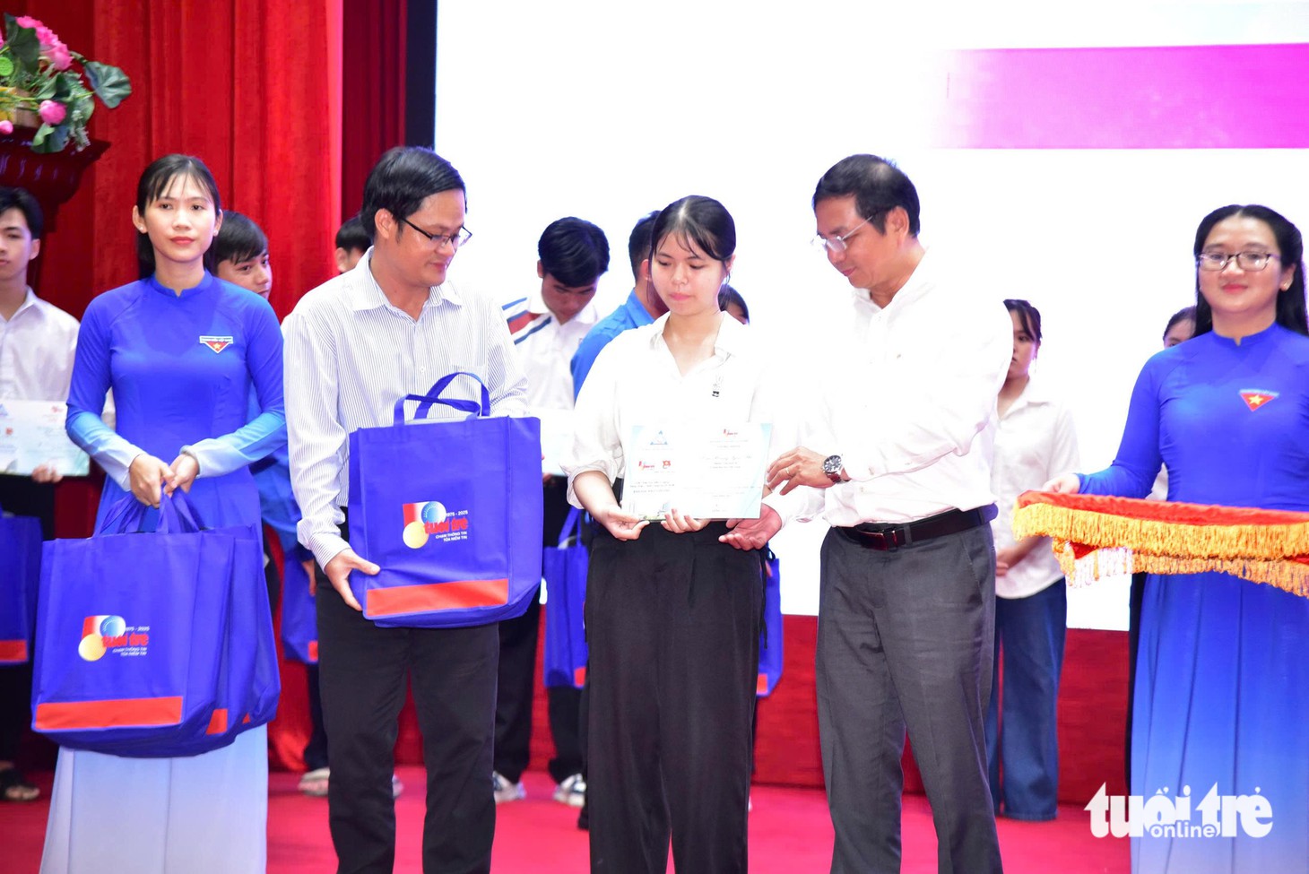 tiếp sức đến trường - Ảnh 26.