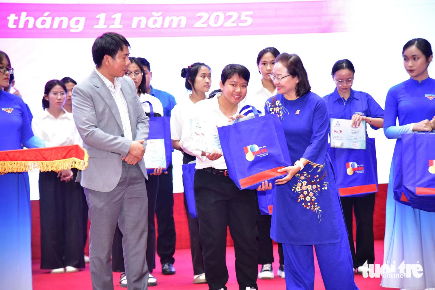tiếp sức đến trường - Ảnh 28.