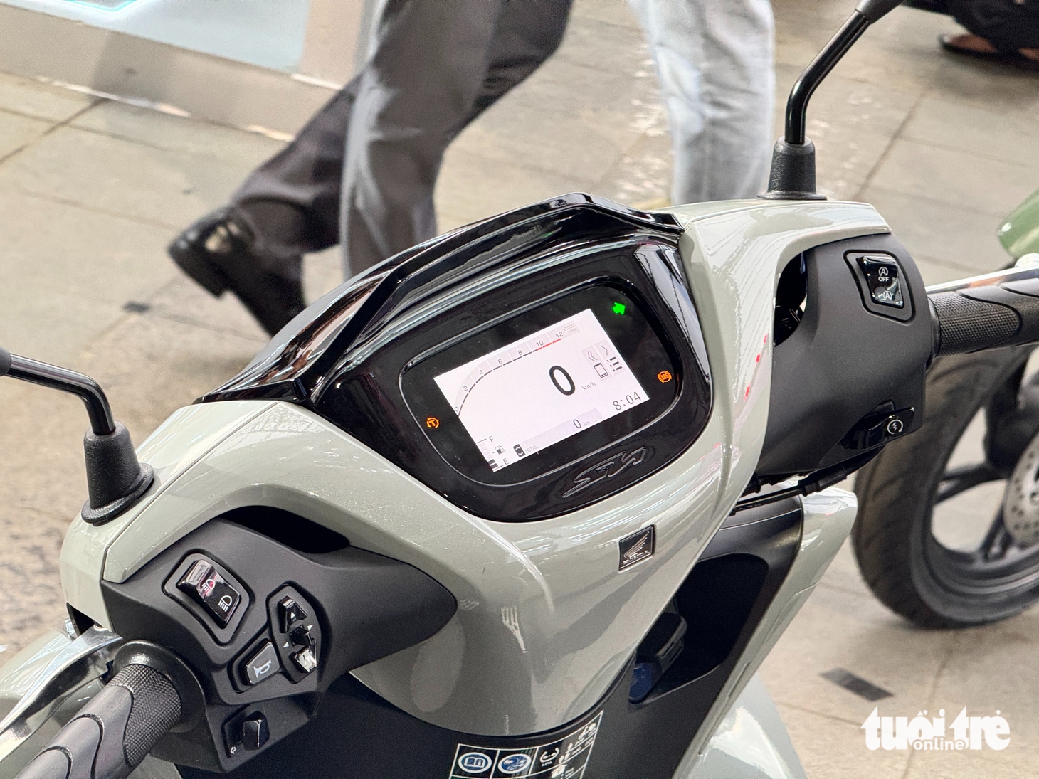 Honda SH 2026 ra mắt Việt Nam: Giá từ 78 triệu, màn hình mới, nay đã có sạc USB-C - Ảnh 5.