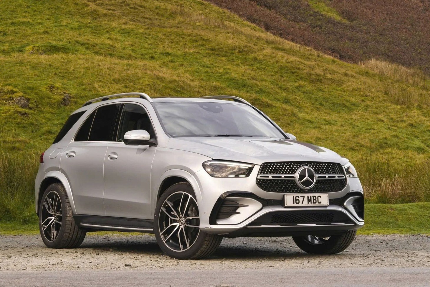 Sedan ngày càng khó bán: Cứ 10 xe ra mắt 2025 thì 6 mẫu là xe gầm cao - Ảnh 19.