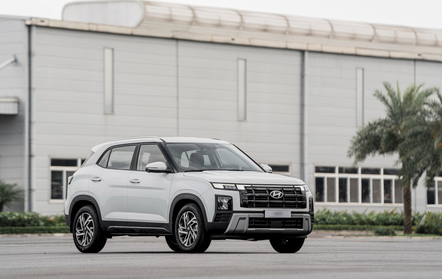 Sedan ngày càng khó bán: Cứ 10 xe ra mắt 2025 thì 6 mẫu là xe gầm cao - Ảnh 30.