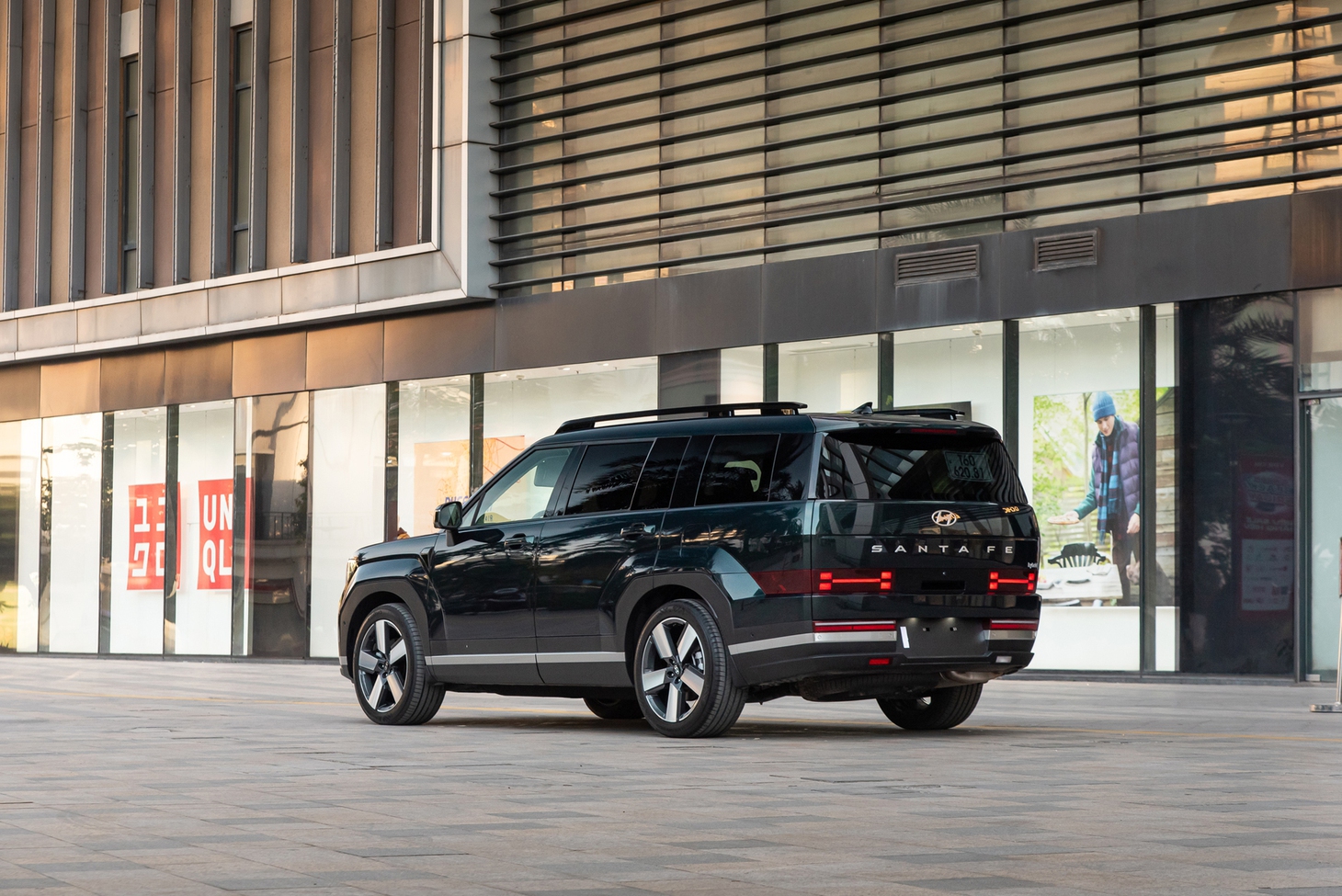 Trải nghiệm Hyundai Santa Fe Hybrid: 'Đừng kỳ vọng quá nhiều về tiết kiệm nhiên liệu' - Ảnh 24.