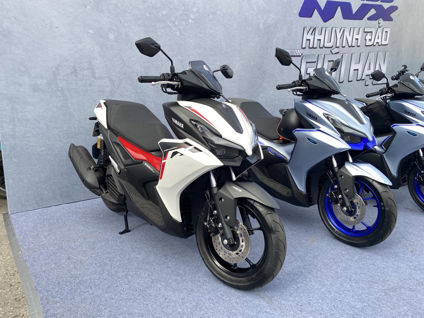 Loạt xe máy phổ thông đổ bộ Việt Nam năm 2025: Có 'ông lớn' tung cả xăng - điện ở nhiều phân khúc - Ảnh 9.