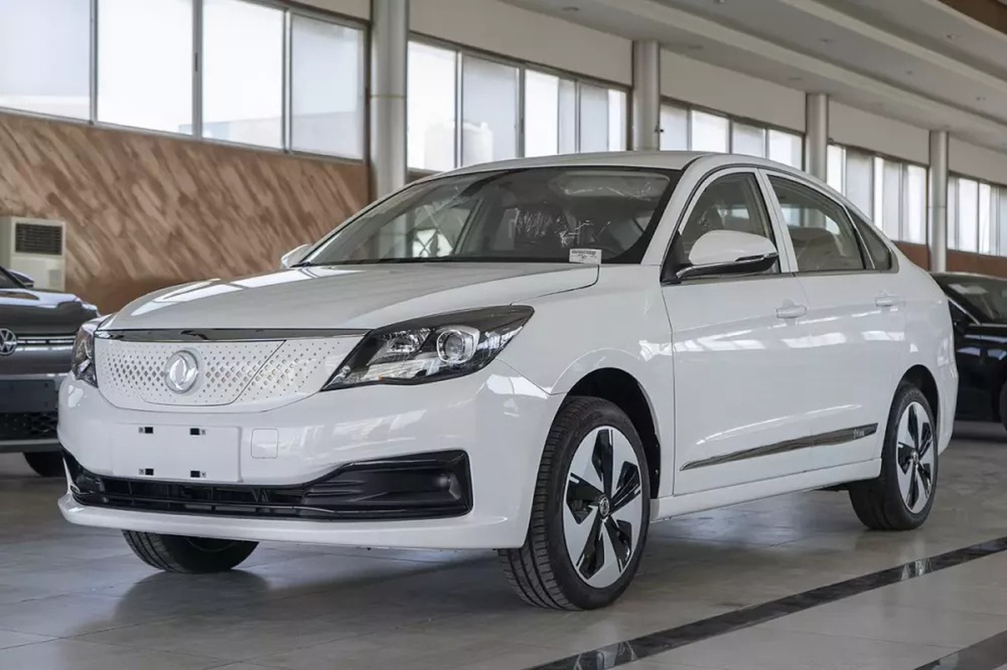 Hàng loạt xe điện ồ ạt đổ bộ Việt Nam năm 2025 - Ảnh 8.