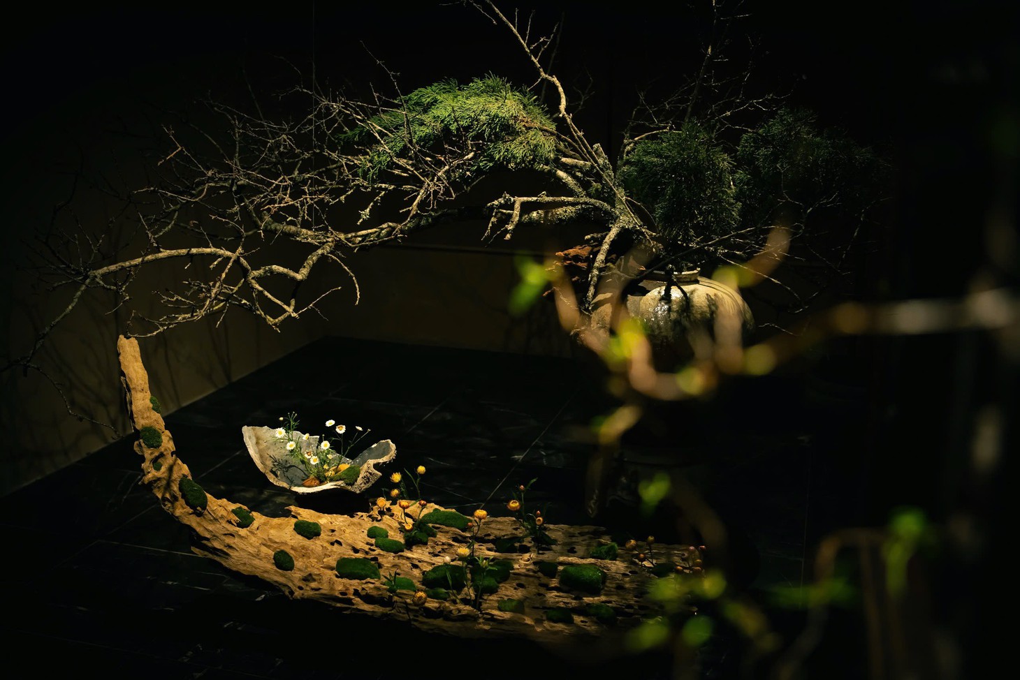 Mê mẩn vườn hoa Ikebana đầy ‘khí chất’ của nghệ nhân Đỗ Thị Thu Phượng - Ảnh 6.