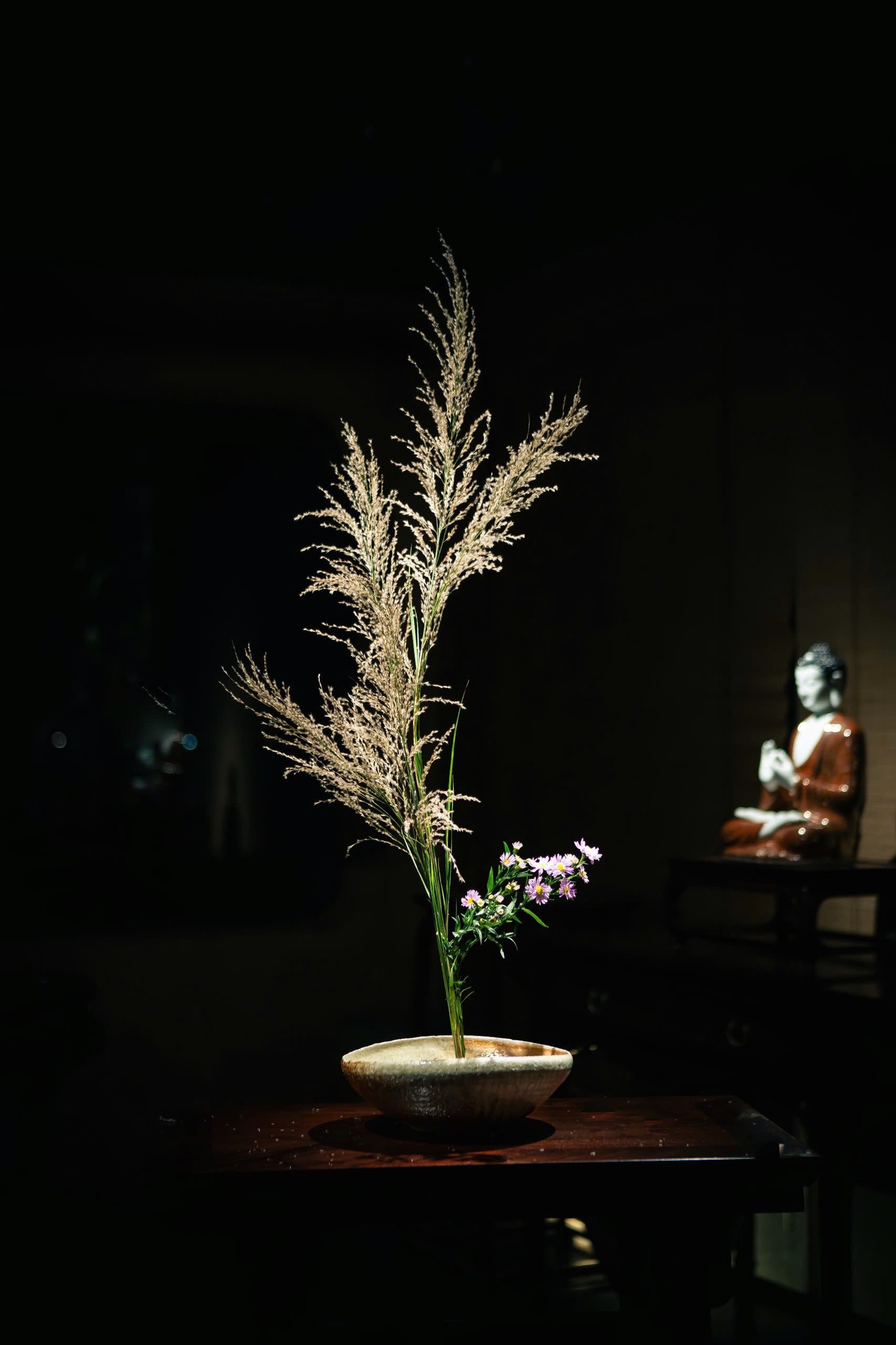 Mê mẩn vườn hoa Ikebana đầy ‘khí chất’ của nghệ nhân Đỗ Thị Thu Phượng - Ảnh 7.