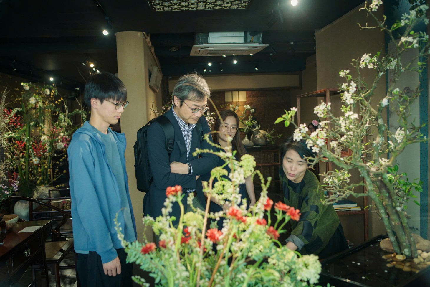 Mê mẩn vườn hoa Ikebana đầy ‘khí chất’ của nghệ nhân Đỗ Thị Thu Phượng - Ảnh 2.