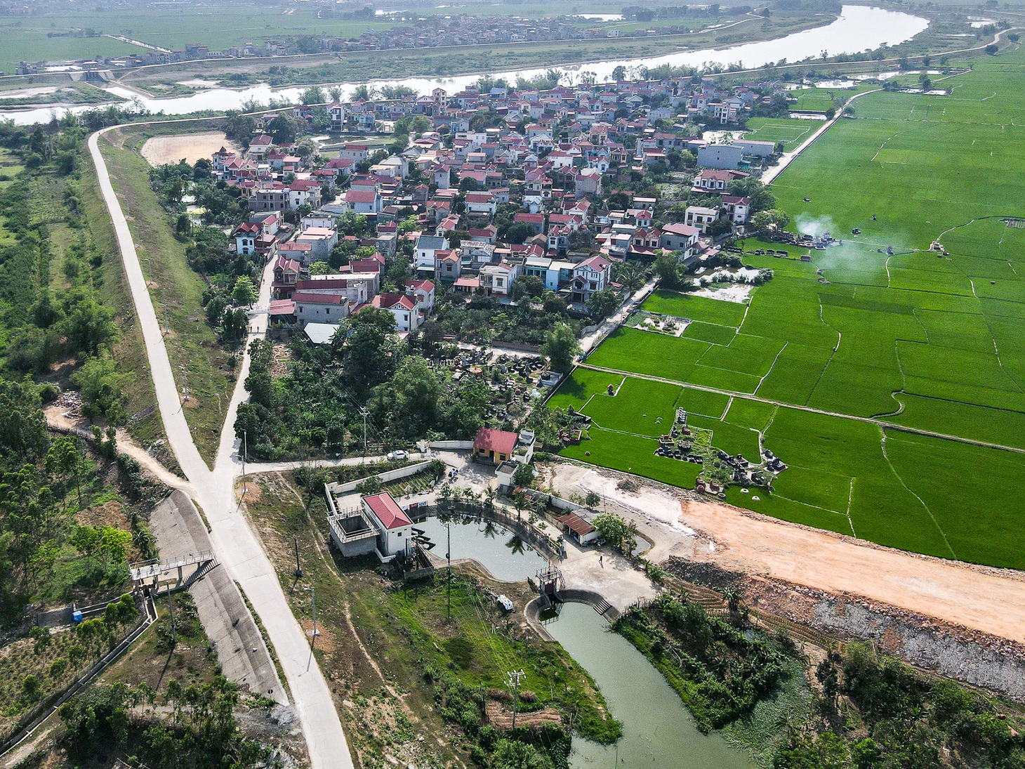 Ngắm các cây cầu nghìn tỉ nối Bắc Giang và Bắc Ninh trước ngày sáp nhập - Ảnh 2.