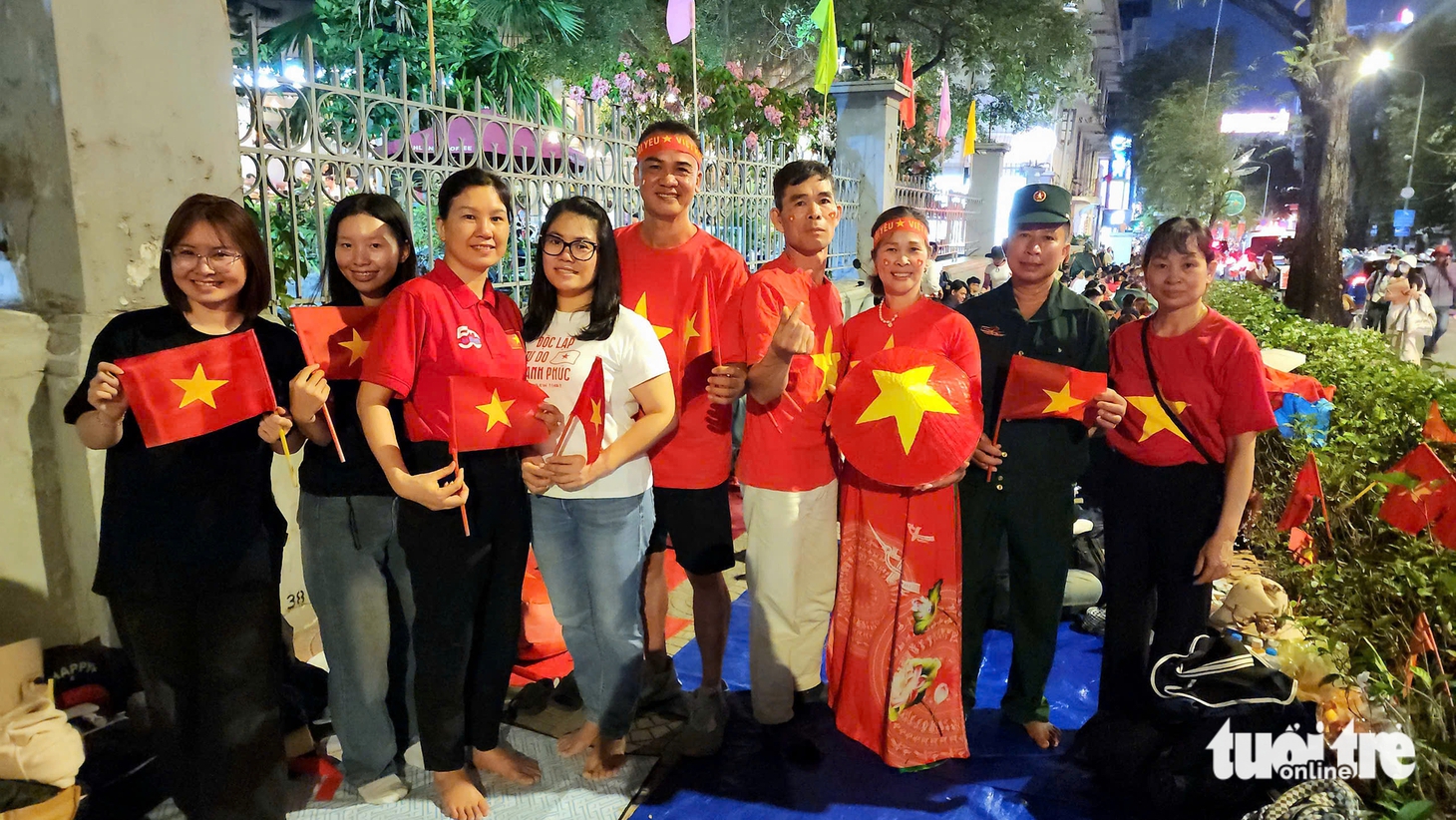 cờ đỏ sao vàng - Ảnh 22.