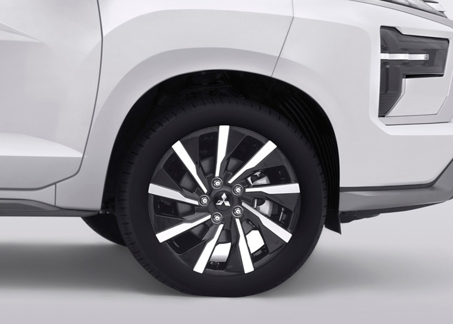 Mitsubishi Xpander - Ảnh 13.