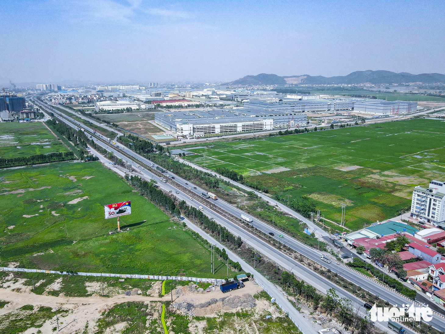 Đề xuất cao tốc Hà Nội - Bắc Giang lên 10 làn: Xe máy, container sẽ không còn chen chúc chung làn - Ảnh 5.