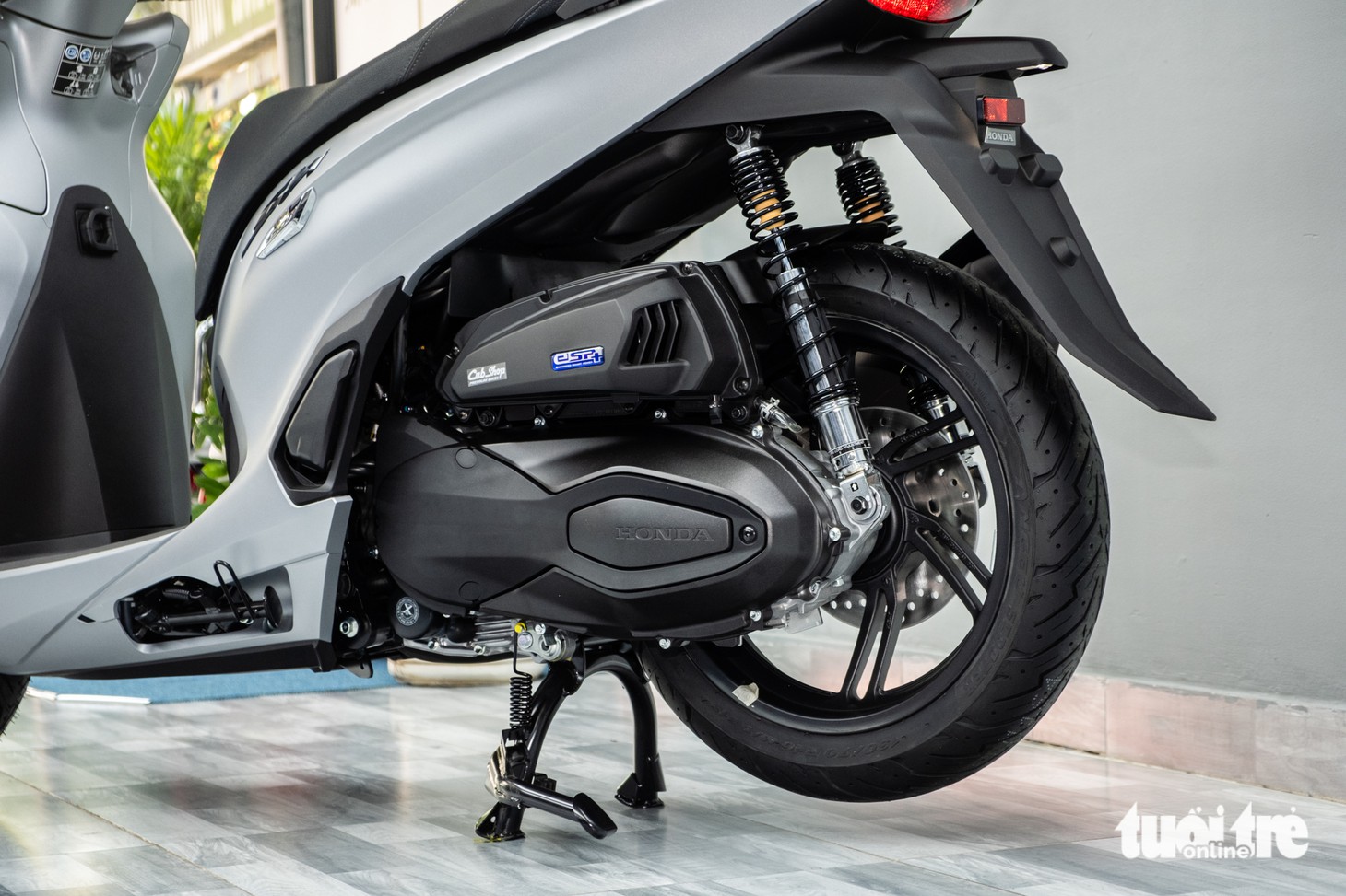 Honda SH 350i - Ảnh 13.
