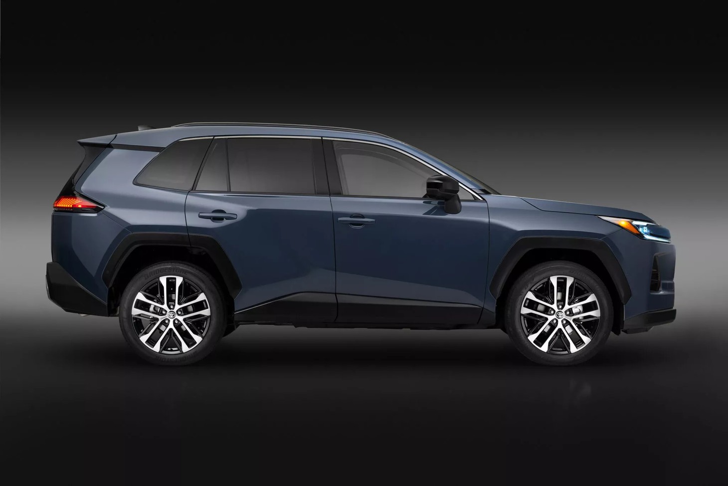 Toyota RAV4 - Ảnh 16.