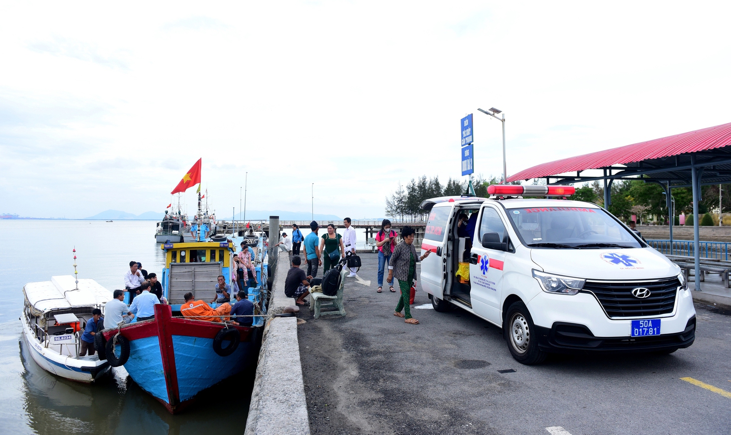 cấp cứu đường thủy - Ảnh 1.