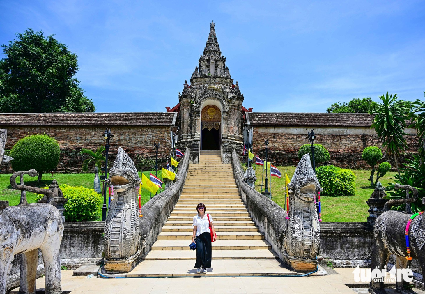 Đến cố đô Lampang nghe lọc cọc tiếng vó ngựa, ngắm bảo tháp lơ lửng giữa tầng mây - Ảnh 5.