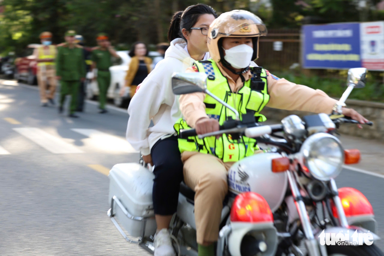 thi tốt nghiệp - Ảnh 18.