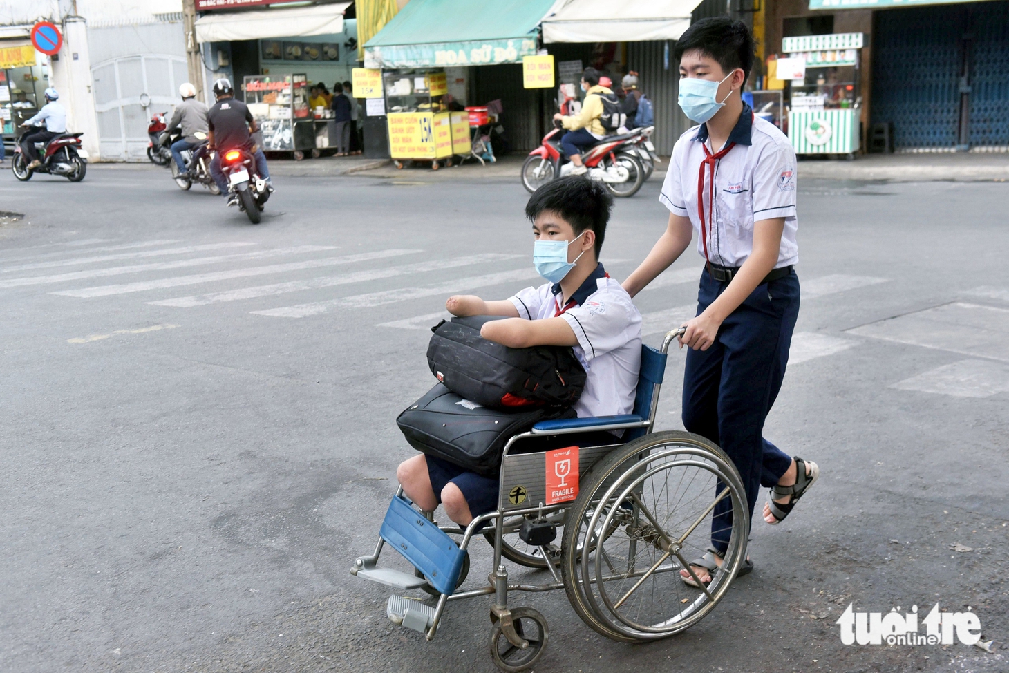 thi tốt nghiệp - Ảnh 9.