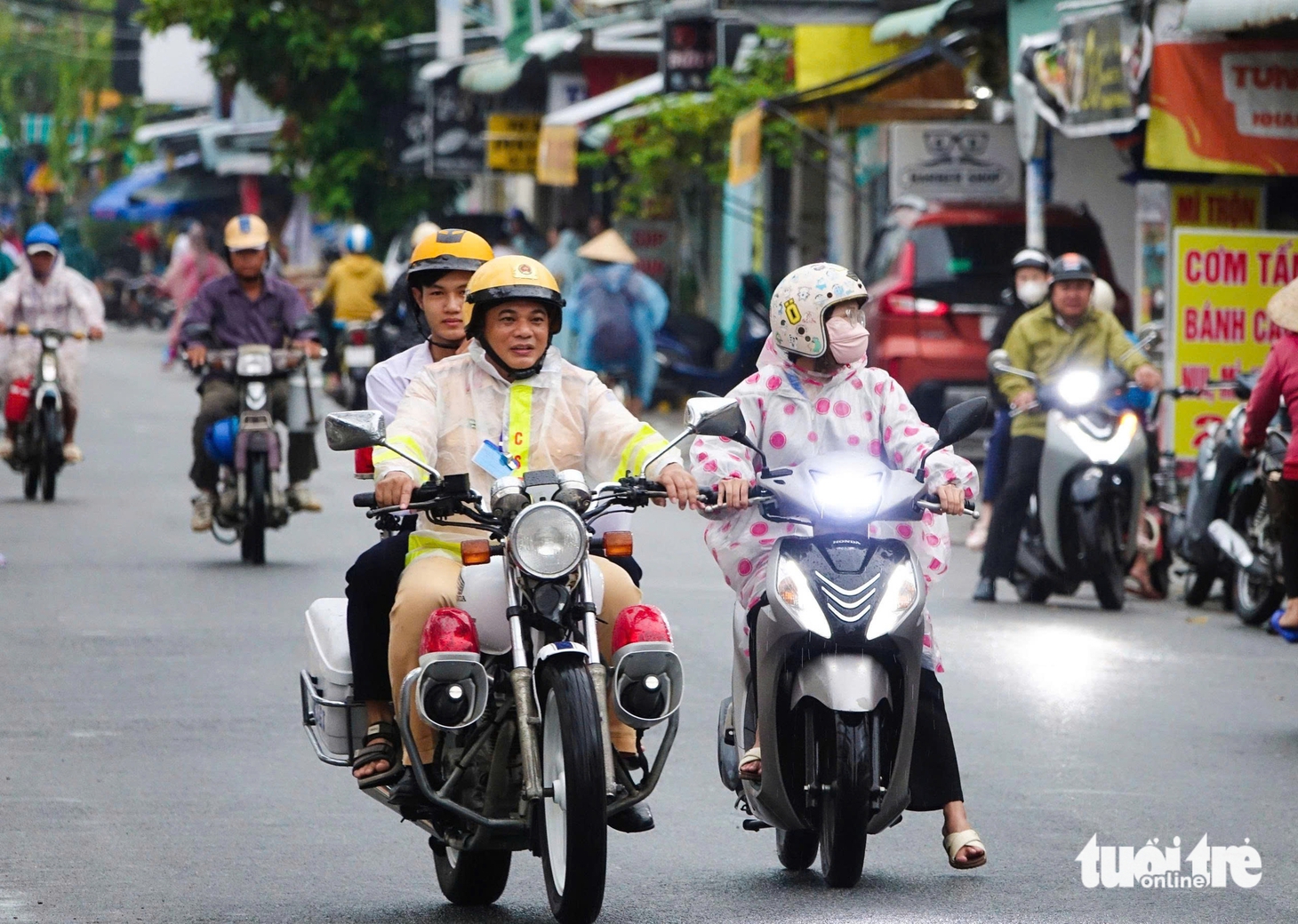 thi tốt nghiệp - Ảnh 32.